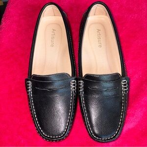 ARTISURE Black Women's Loafers SZ 9.5